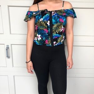 FOREVER 21 FLORAL BLOUSE